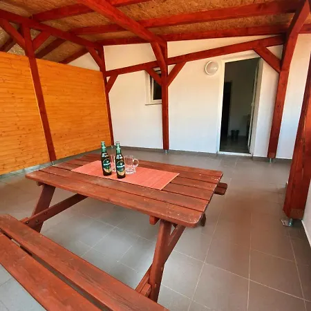 Maria Apartment *
